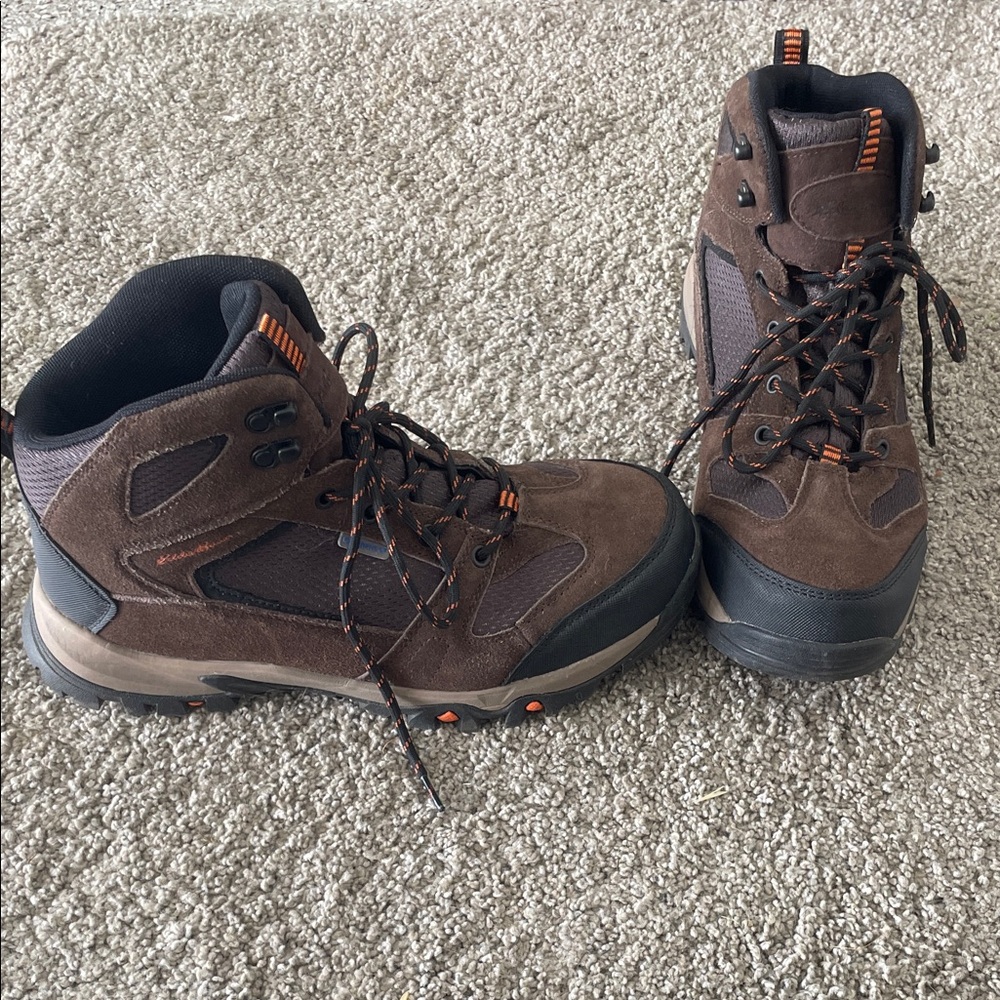 Eddie Bauer Dark Brown Men's Boots with Orange Accents